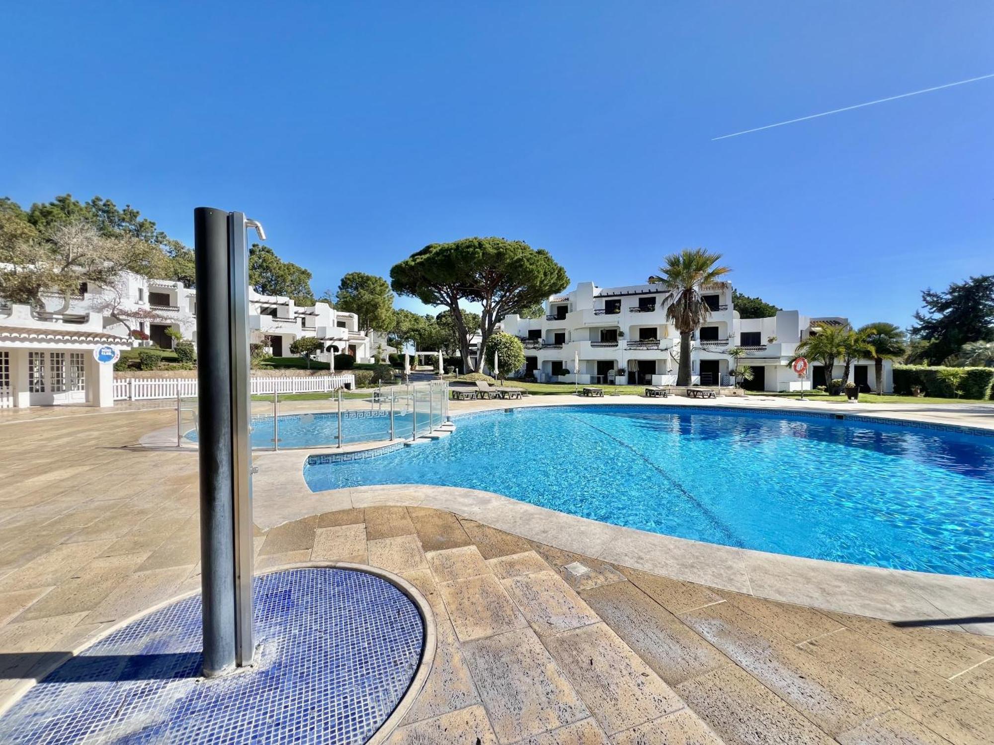 Albufeira Balaia Golf Vilage 2 With Pool By Homing Exteriör bild