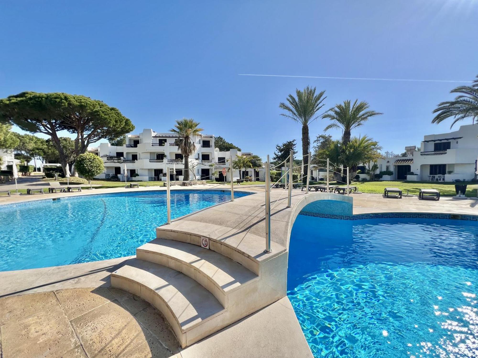 Albufeira Balaia Golf Vilage 2 With Pool By Homing Exteriör bild