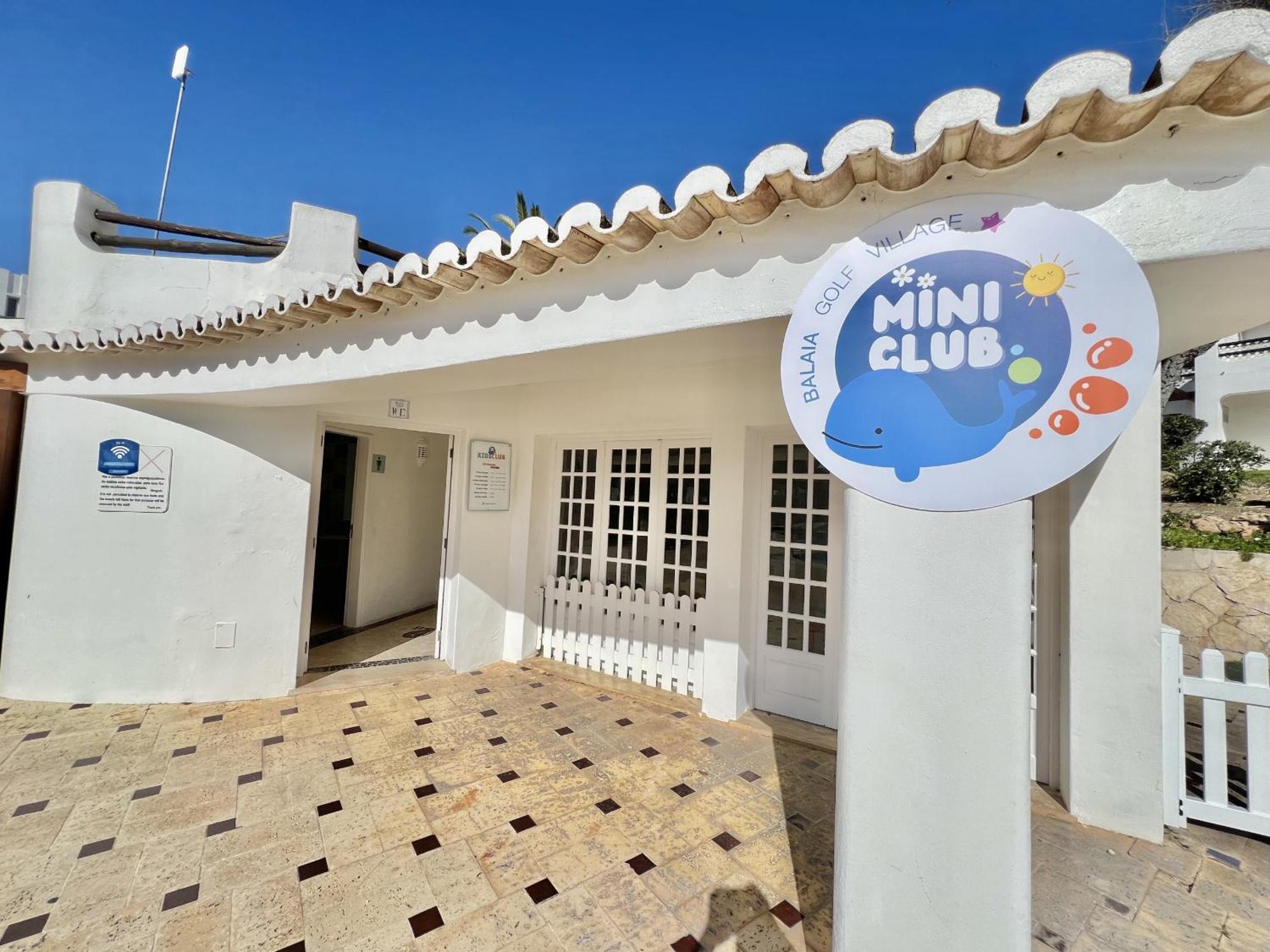 Albufeira Balaia Golf Vilage 2 With Pool By Homing Exteriör bild